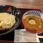 三田製麺所 - 濃厚豚骨魚介つけ麺  麺少なめ