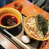 なぜ蕎麦にラー油を入れるのか。 西武新宿店