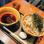 なぜ蕎麦にラー油を入れるのか。 - 