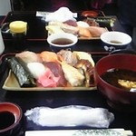 すし・ごはん 馬ん場 - 上にぎり定食