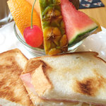 カフェ ノーブル - サンドやパンケーキはフルーツ付き
