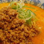 虹橋食堂 - 四川タンタン麺(714円)