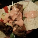 モンカジ - チキンケバブのトルティーヤ巻き（880円）