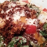 モンカジ - モンカジのタコライス（930円）中央の生卵が美味しそう。