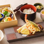 Seasonal vegetable Tempura set