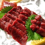 リオン・ドール - 料理写真:国産 馬刺身(モモ)特大