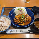 Tonkatsu Ma Mezon - ぶっかけ！きのこの旨辛味噌ロースかつ定食