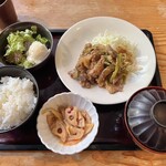Hakata Motsunabe Yamaya - じっくりたれ漬け豚しょうが焼き定食