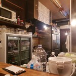 秋元屋 - 店内の様子