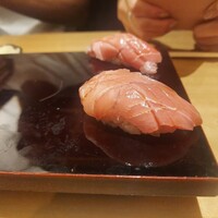 まんてん鮨 日比谷オクロジ店 - 中トロ