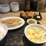 東京餃子軒 - 手包餃子セット（肉餃子）