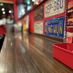 ブラザーズ - 店内