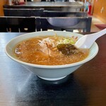 宝亭 - ラーメン