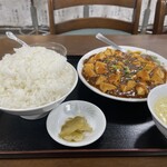 江南飯店 - 料理写真:麻婆豆腐定食