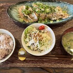 デリカフェ ウサギ - 