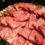 濱田屋 焼肉 ホルモン 五代目 市郎右衛門 - モリモリです。