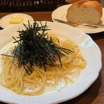 Brasserie Chou Chou - 明太子クリームスパゲッティ 1595円。