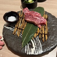 近江うし 焼肉 にくTATSU 青山本店 - 