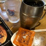 コメダ珈琲店 - アイスコーヒー　たっぷりサイズ