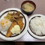 ランチハウス美味しん坊 - 