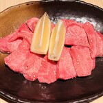 牛わか - 厚切りタン塩