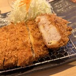 Tonkatsu Kagurazaka Sakura - ゆめの大地豚　リブロースかつ定食（230g）…税込2178円