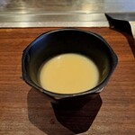 くずし鉄板 あばぐら 神田店 - サツマイモのすり流し