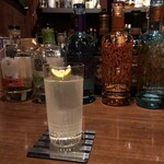 バー ジェントリー - カボスのジントニック