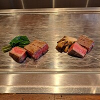くずし鉄板 あばぐら 神田店 - しゃくなげ牛のリブロースと仙台牛のランプ