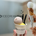 HiO ICE CREAM Stand - 