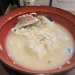 海街丼 - 鯛出汁を注いで