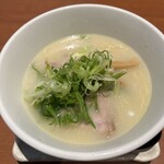 Rakushokushu Ishizue - 極み鶏塩ラーメン　¥800