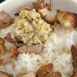 喜多方ラーメン 坂内 小法師 - すだちと炙り椎茸が香るさっぱり塩ラーメン@970円+ねぎ塩炙り焼豚ご飯・味玉セット@350円