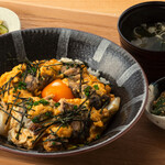 ★Charcoal grilled Oyako-don (Chicken and egg bowl)
