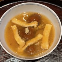 日本料理 研野 - ジャンボなめこと自家製豆腐のあんかけ