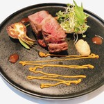 シェフズ テーブル オダカ - 料理写真:黒毛和牛のステーキ、新玉ねぎソース