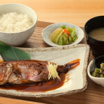 ★ Boiled red sea bream set meal