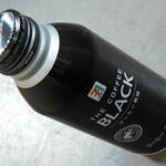 セブンイレブン - ドリンク写真:...「THE COFFEE ブラック 375g(118円)」、香料・乳化剤ゼロのブラックコーヒー☆彡