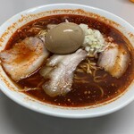 中華そば たてしな - 辛口チャーシュー麺　大盛　煮卵