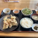 まやかしや - まやかしやオリジナルとり天定食 1,150円