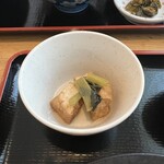 まやかしや - まやかしやオリジナルとり天定食 1,150円 (厚揚げ豆腐)