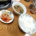 当新田食堂 - ご飯中 ３３０円たぶん税込