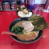 横浜ラーメン おか本