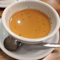 上野洋食遠山 - コンソメロワイヤルスープ