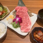 焼肉ダイニング たじまや庵 - 大判ロースランチ