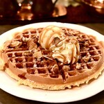 220064959 - ワッフル（キャラメルナッツ）