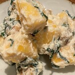 しおて - 柿と春菊と胡桃の白和え（よそったところ）