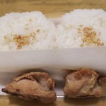 おむすびcafe つむぎ - 鶏の醤油麹焼弁当