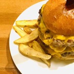 ゴリゴリバーガー タップルーム - 