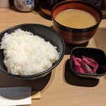 とんかつ目黒こがね - ご飯セット 豚汁ゴロゴロ豚肉が入ってます！